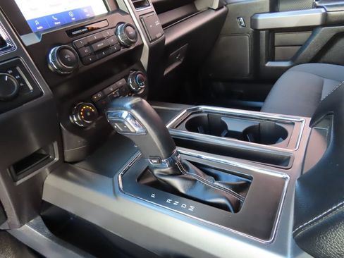 Used 2019 Ford F150 XLT w/ Equipment Group 302A Luxury AWD/4WD image 20