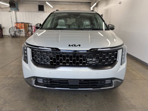 New 2026 Kia Carnival SX Prestige image 8