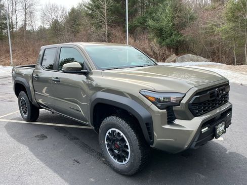 New 2026 Toyota Tacoma TRD Off-Road w/ TRD Off Road Upgrade Package image 7