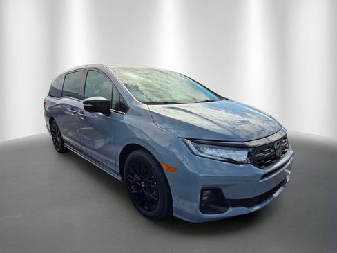 Used 2025 Honda Odyssey Sport-L image 3
