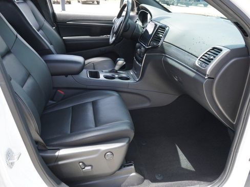 Used 2020 Jeep Grand Cherokee Limited w/ Luxury Group II RWD image 14