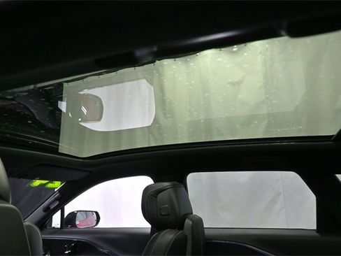 Used 2024 Cadillac Lyriq Sport image 14