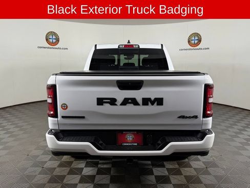 Used 2025 RAM 1500 Big Horn AWD/4WD image 23
