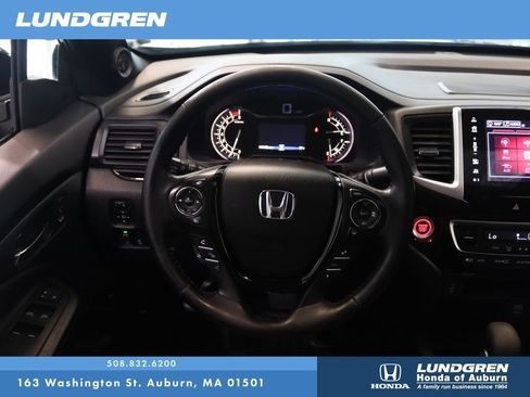 Used 2017 Honda Ridgeline Black Edition image 19