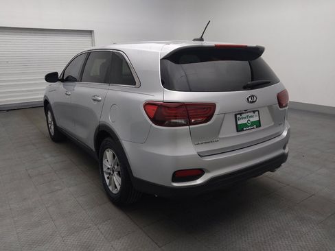 Used 2019 Kia Sorento L FWD image 5