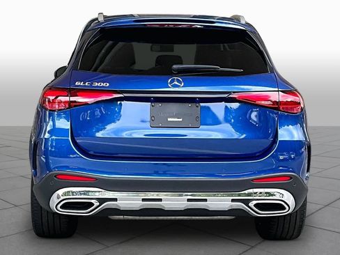 Used 2023 Mercedes-Benz GLC 300 image 5