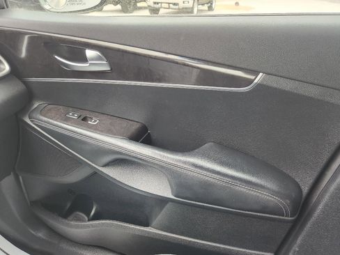 Used 2016 Kia Sorento AWD image 17