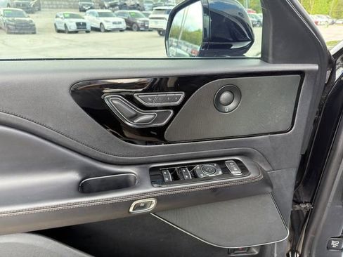 Used 2023 Lincoln Aviator Grand Touring AWD/4WD image 20