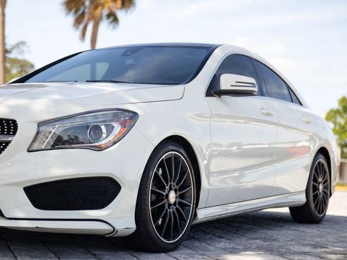 Used 2015 Mercedes-Benz CLA 250 image 8