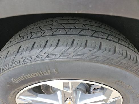 Used 2025 Chevrolet Blazer LT FWD image 26