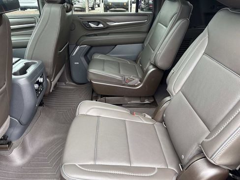 Certified 2022 GMC Yukon XL Denali w/ Denali Ultimate Package image 31