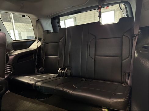 Used 2016 Chevrolet Tahoe LT AWD/4WD image 32