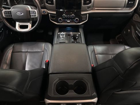 Used 2024 Ford Expedition XLT RWD image 59