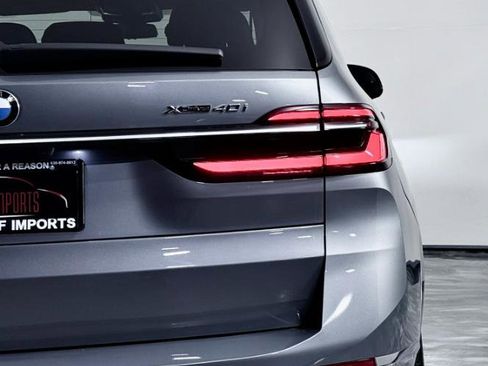 Used 2025 BMW X7 xDrive40i image 14