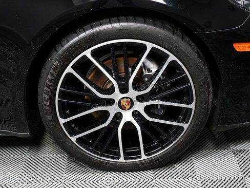 Certified 2023 Porsche Panamera RWD image 39