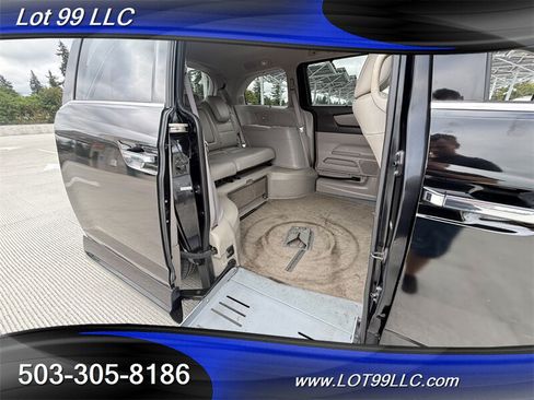 Used 2011 Honda Odyssey Touring image 6