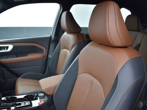 Used 2026 Subaru Forester Touring image 13