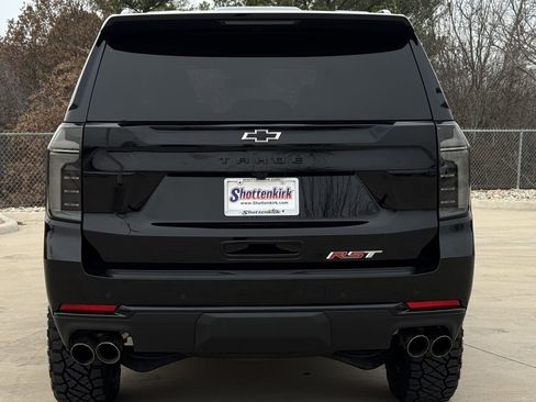 Used 2025 Chevrolet Tahoe RST AWD/4WD image 5