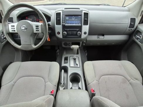 Used 2019 Nissan Frontier SV RWD image 22
