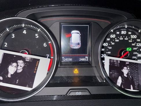 Used 2017 Volkswagen GTI Autobahn image 13