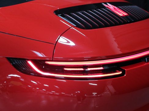 Certified 2024 Porsche 911 Carrera image 16