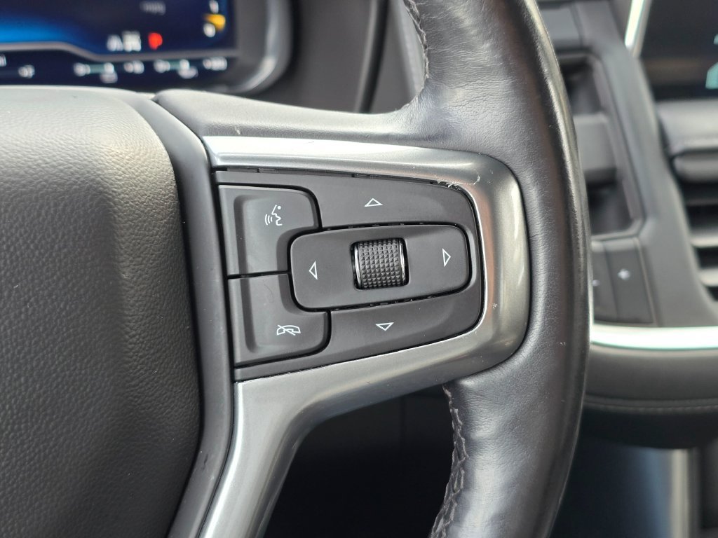 Used 2022 Chevrolet Suburban LT w/ Luxury Package AWD/4WD image 30