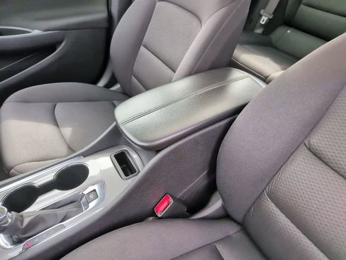 Used 2024 Chevrolet Malibu LT FWD image 33