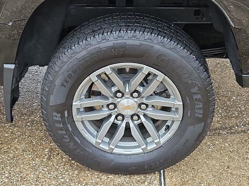 Certified 2024 Chevrolet Colorado LT w/ LT Convenience Package II image 29