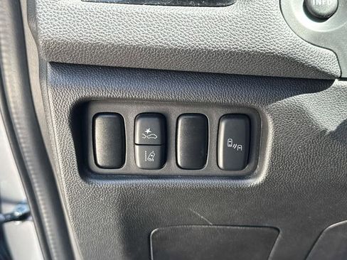 Used 2024 Mitsubishi Outlander Sport SE AWD/4WD image 21