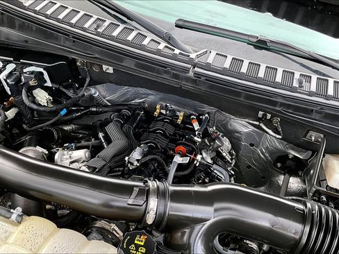 Used 2024 Ford Expedition Platinum AWD/4WD image 44
