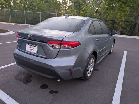 Used 2024 Toyota Corolla LE image 7