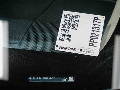 Certified 2023 Toyota Corolla LE image 28