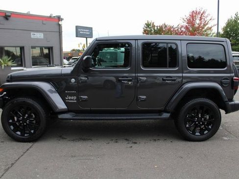 Used 2021 Jeep Wrangler Unlimited Sahara image 6
