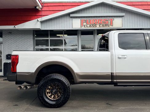 Used 2017 Ford F250 King Ranch w/ King Ranch Ultimate Package image 12