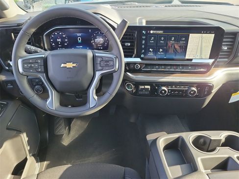 New 2026 Chevrolet Silverado 1500 LT image 4