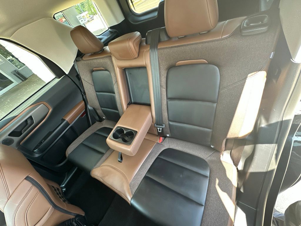 Used 2025 Ford Bronco Sport Outer Banks w/ Outer Banks Tech Package+ AWD/4WD image 14