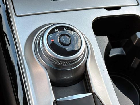 Used 2024 Ford Explorer ST-Line w/ Class IV Trailer Tow Package image 28