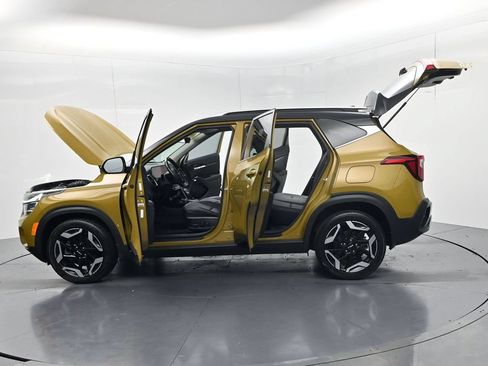 Certified 2024 Kia Seltos SX AWD/4WD image 61