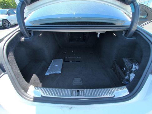 Used 2022 Mercedes-Benz S 580 4MATIC Sedan w/ AMG Line Package image 35
