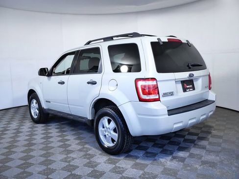 Used 2008 Ford Escape XLT image 6