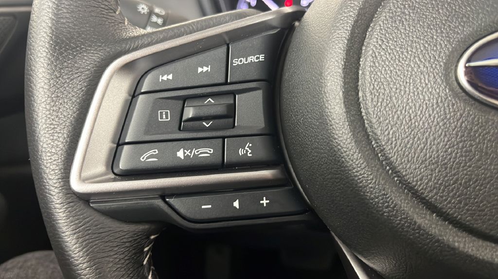 Used 2025 Subaru Legacy Premium AWD/4WD image 24
