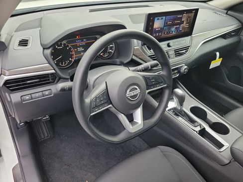 New 2026 Nissan Altima 2.5 SV w/ SV Special Edition Package FWD image 21
