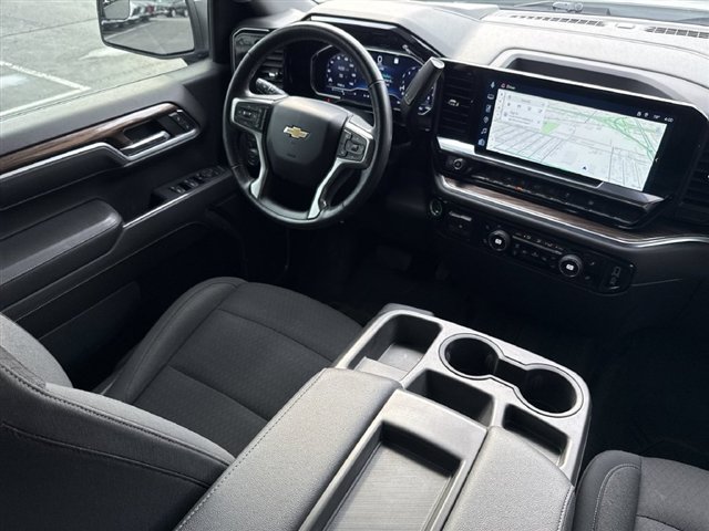 Certified 2022 Chevrolet Silverado 1500 LT w/ All Star Edition Plus AWD/4WD image 13