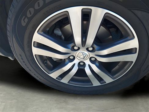 Used 2018 Honda Pilot EX-L image 14