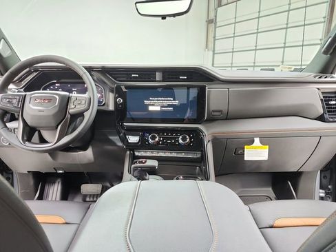 New 2026 GMC Sierra 1500 AT4 w/ AT4 Premium Package AWD/4WD image 28