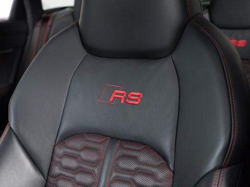 Used 2024 Audi RS 6 performance AWD/4WD image 16