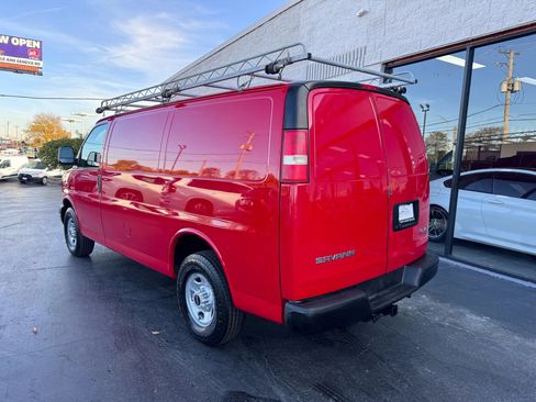 Used 2015 GMC Savana 3500 image 3