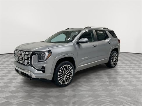 New 2026 GMC Terrain Denali w/ LPO, Floor Liner Package image 5