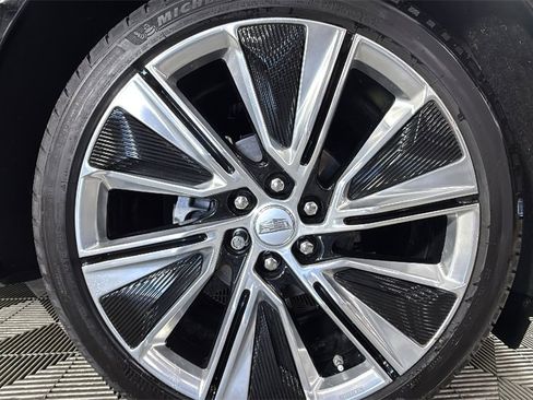 Used 2024 Cadillac Lyriq Luxury w/ LPO, Floor Liner Package image 43