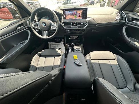 Certified 2022 BMW X4 xDrive30i w/ M Sport Package 2 AWD/4WD image 18